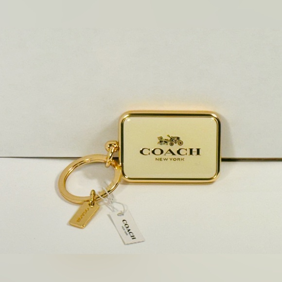 Coach New York Key Chain - Picture 6 of 8